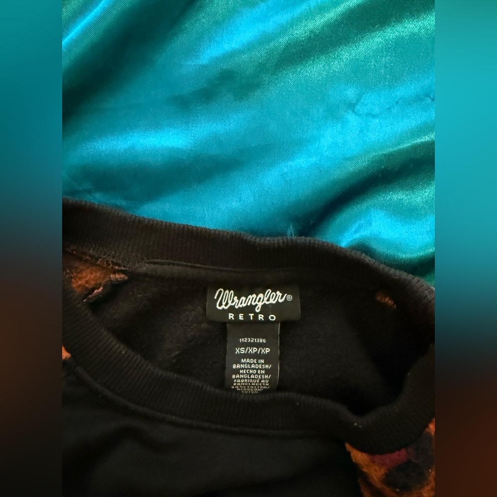Wrangler Black and Leopard Print Sweater - Picture 3 of 3